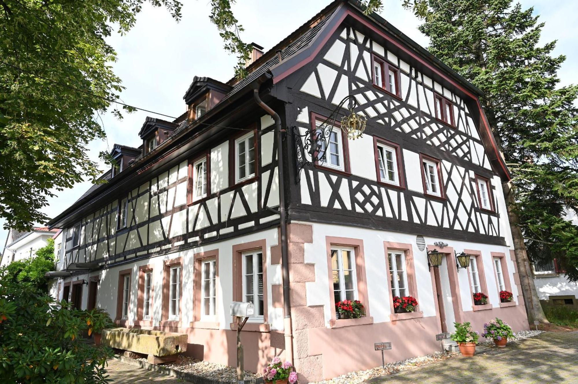Boutique-Hotel Krone Denzlingen Exterior foto